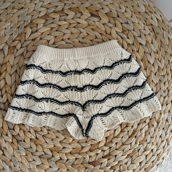 100% cotton knit shorts - Picture 4 of 4